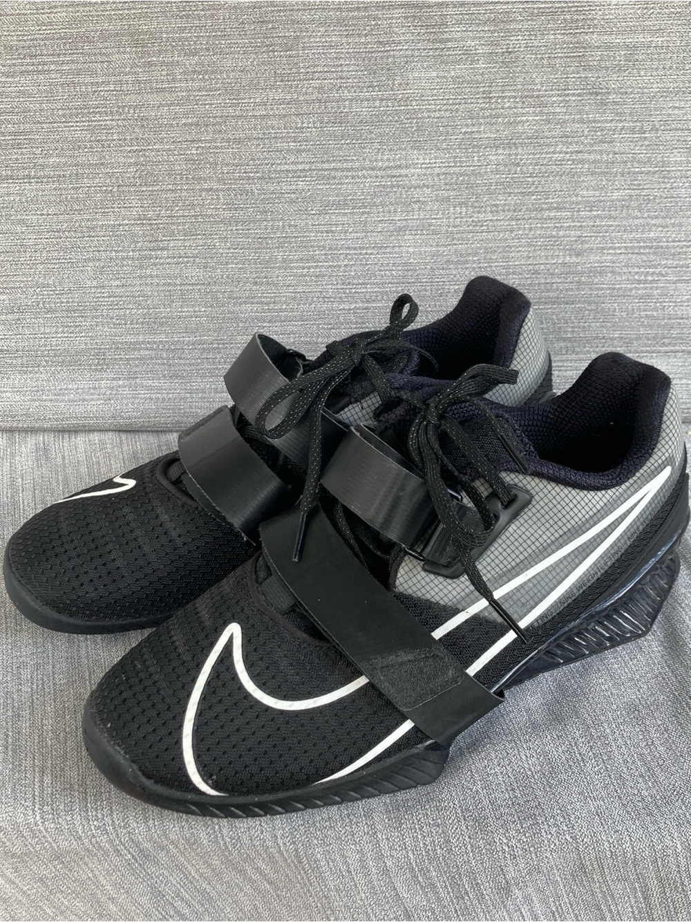 Nike Romelo Weightlifting Shoes